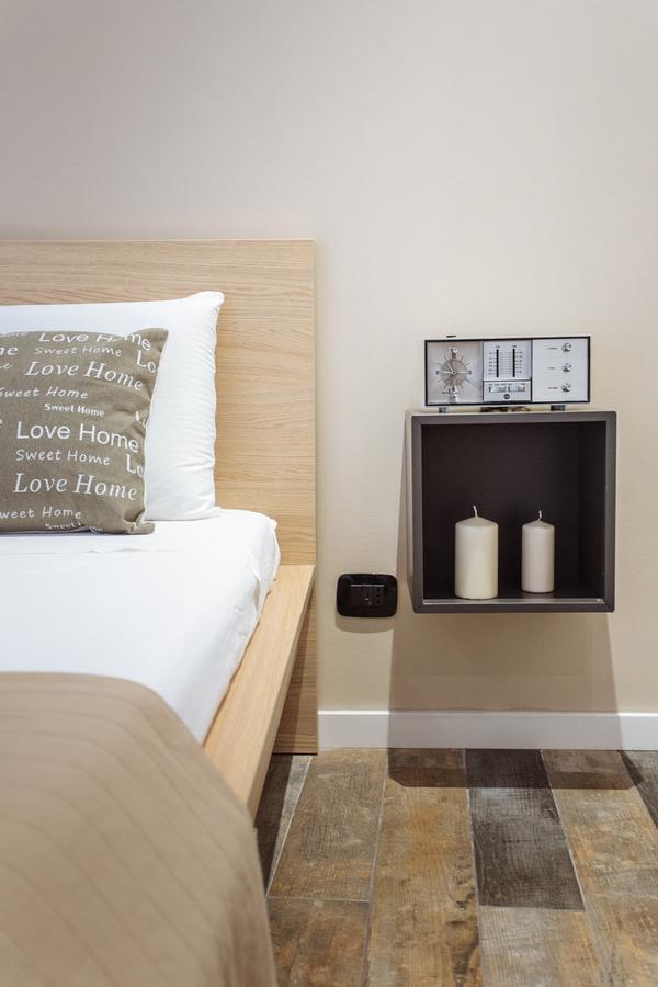 Politeama Luxury Suites ปาแลร์โม ภายนอก รูปภาพ